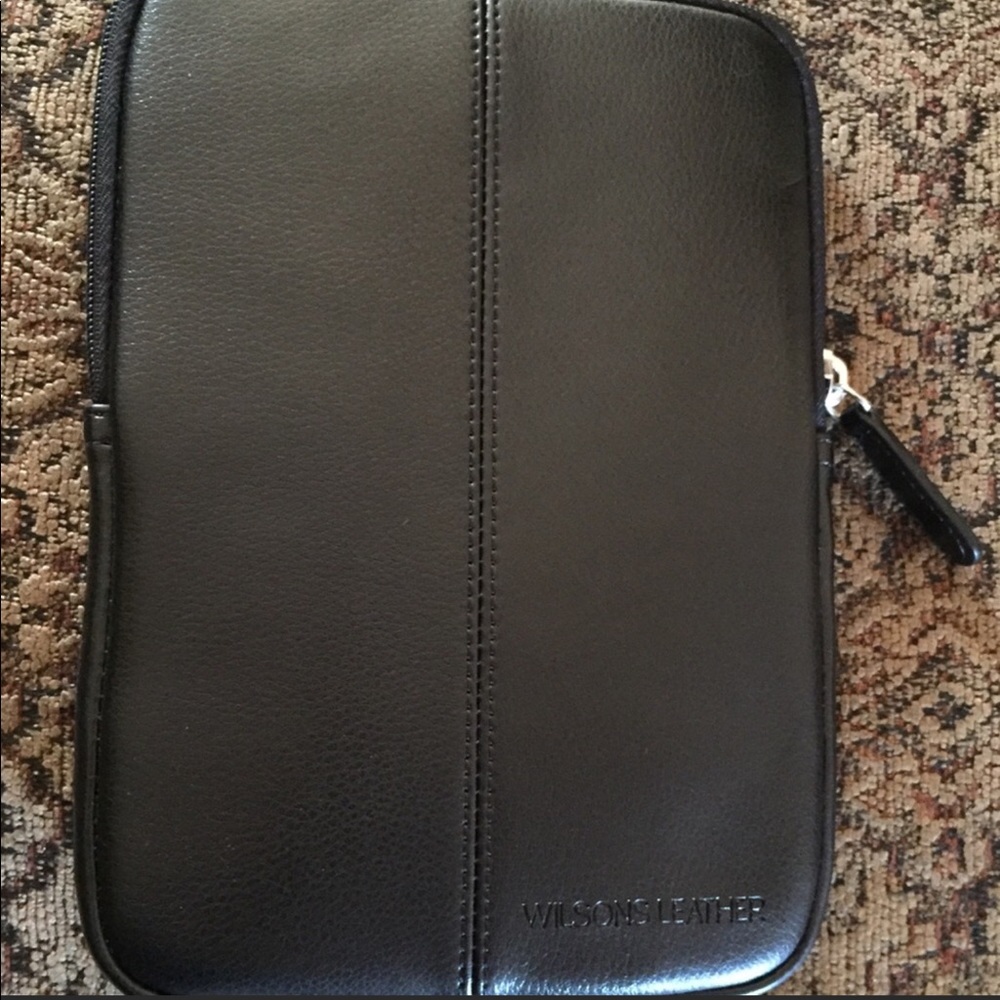 NWT Wilsons Leather IPad Case *Limited number left